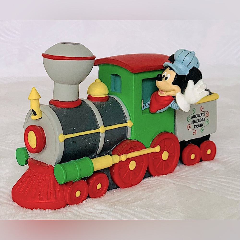 Department 56 Disney Mickey’s Holiday Train Engine